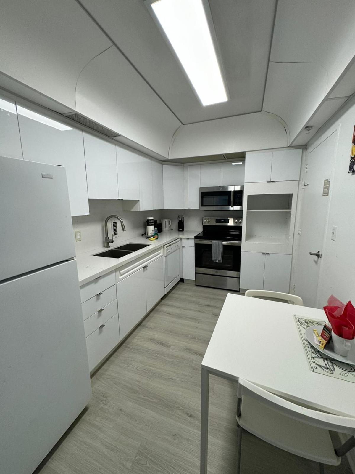 The Tides On Miami Hollywood Ocean View Apartments 1B المظهر الخارجي الصورة